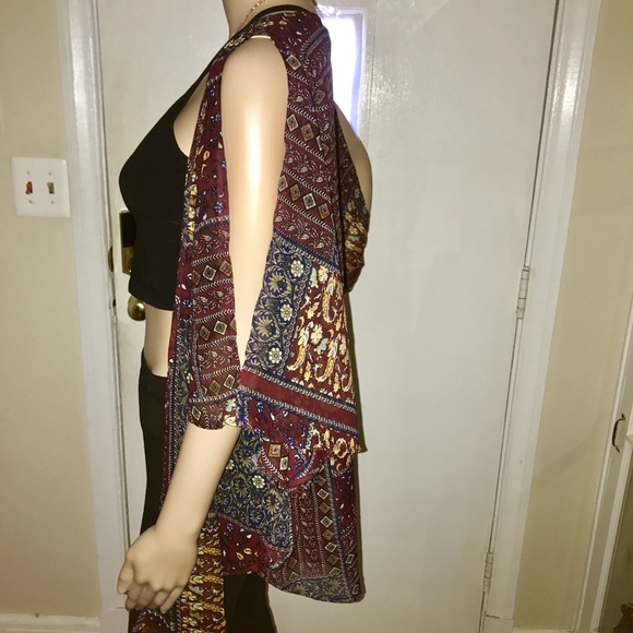 Gold / Burgundy Cut Out Kimono - Picture 6 of 14